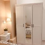 Апартаменты Queen Chic